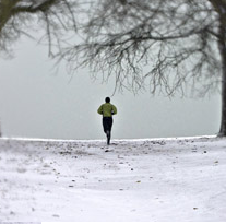 Guest Post: Need Motivation to Run This Winter? Join a Group (+ Winter Run Giveaways)