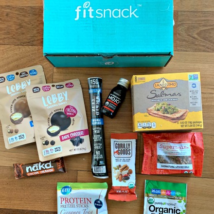 Snack Box Saturday: Fit Snack December Box #Giveaway