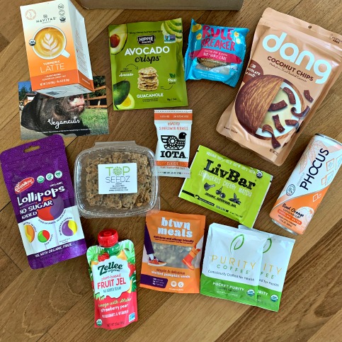 Snack Box Saturday: Vegan Cuts June Box #Giveaway