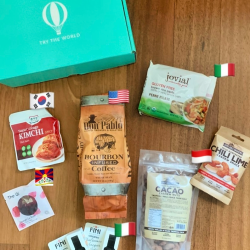 Subscription Box Sunday: Try the World #Giveaway