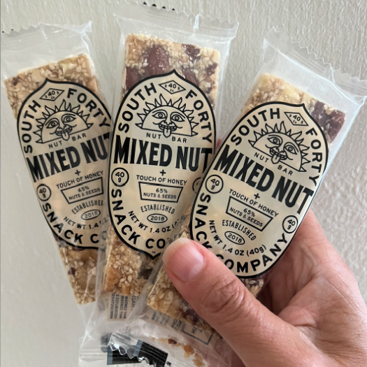 New Find Alert! South 40 Snacks Mixed Nut Bars #Giveaway