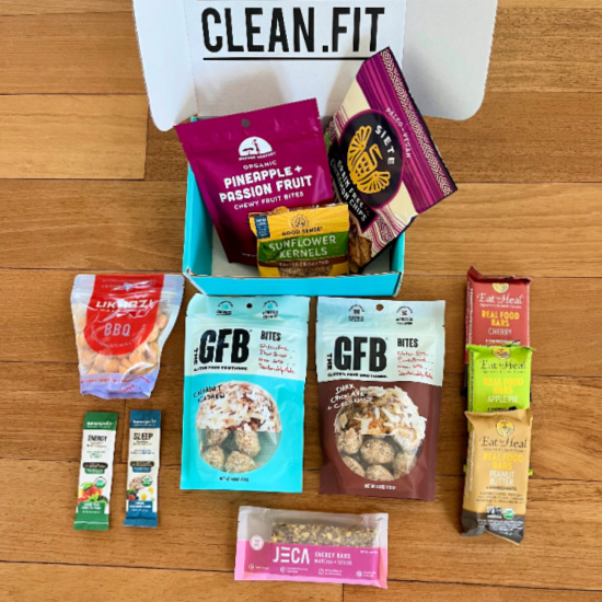 Snack Box Sunday: December ’24 Clean Fit Box #Giveaway