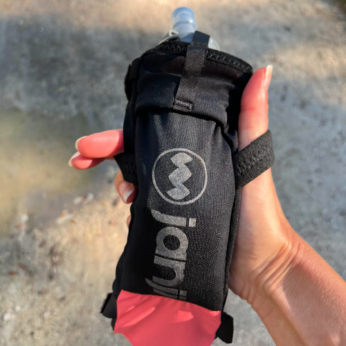 Tried it Tuesday: Janji Multihold Handheld Water Bottle #Giveaway